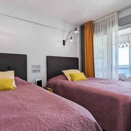 Cornelia Sea View Apartament Benidorm